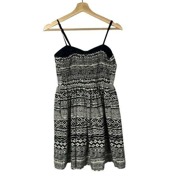 Band of Gypsies Beige & Black Printed Fit & Flare Mini Dress L - Picture 2 of 5